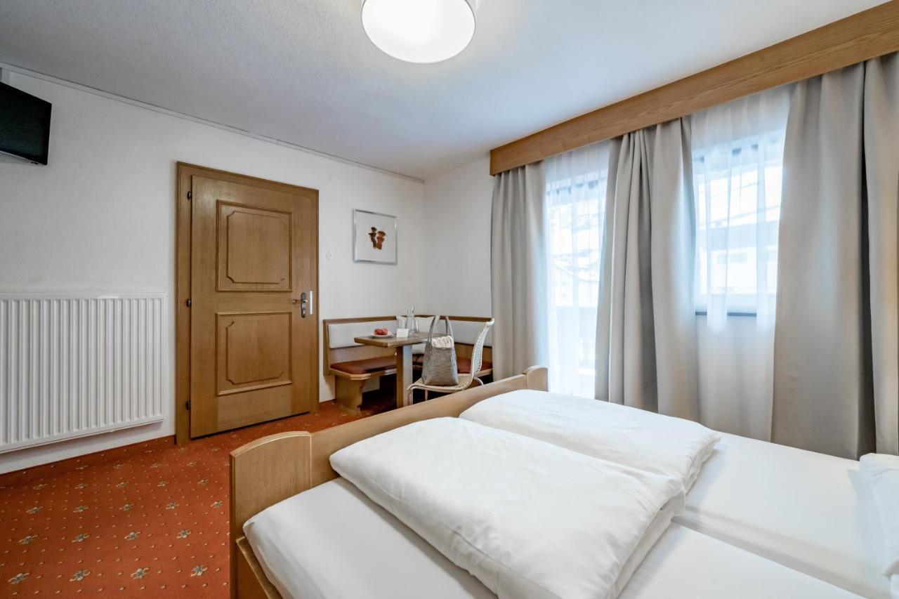 Bed&Breakfast Fender Sölden Exterior foto